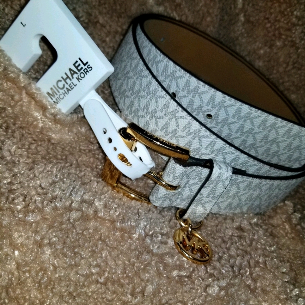 Women's MK logo Michael Kors belt with logo charm